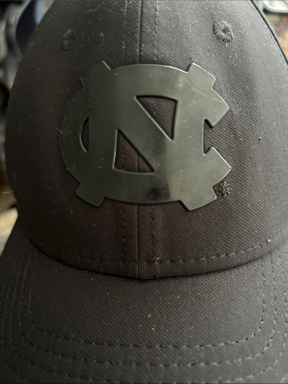 Nike Black Men's Baseball Cap with Raised Logo